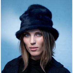 Kopka NEW Angora Hat Womens Small Brim Blue Super Soft Cozy Outdoor NWT $120